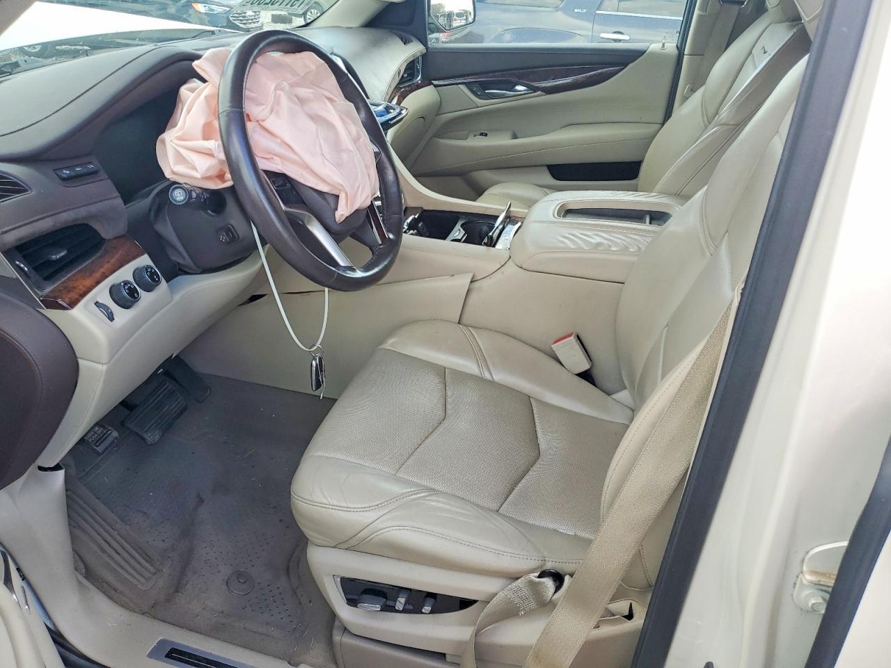 2015 CADILLAC Escalade ESV