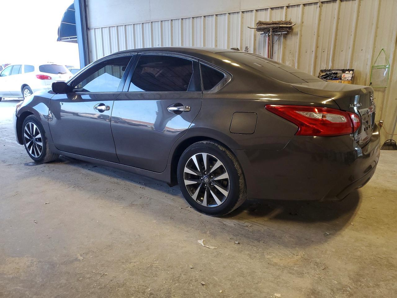 2017 NISSAN ALTIMA