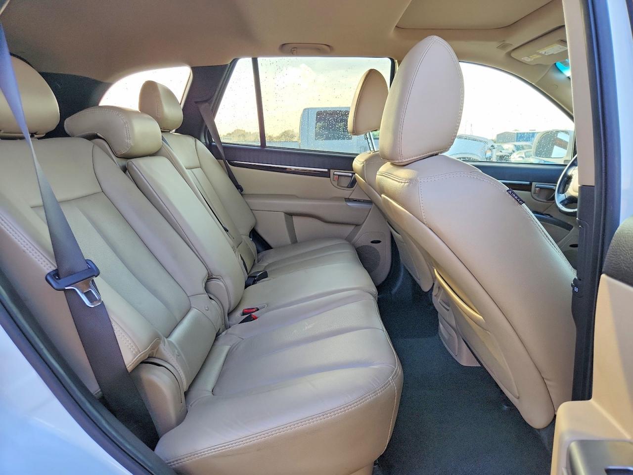 2012 HYUNDAI SANTA FE