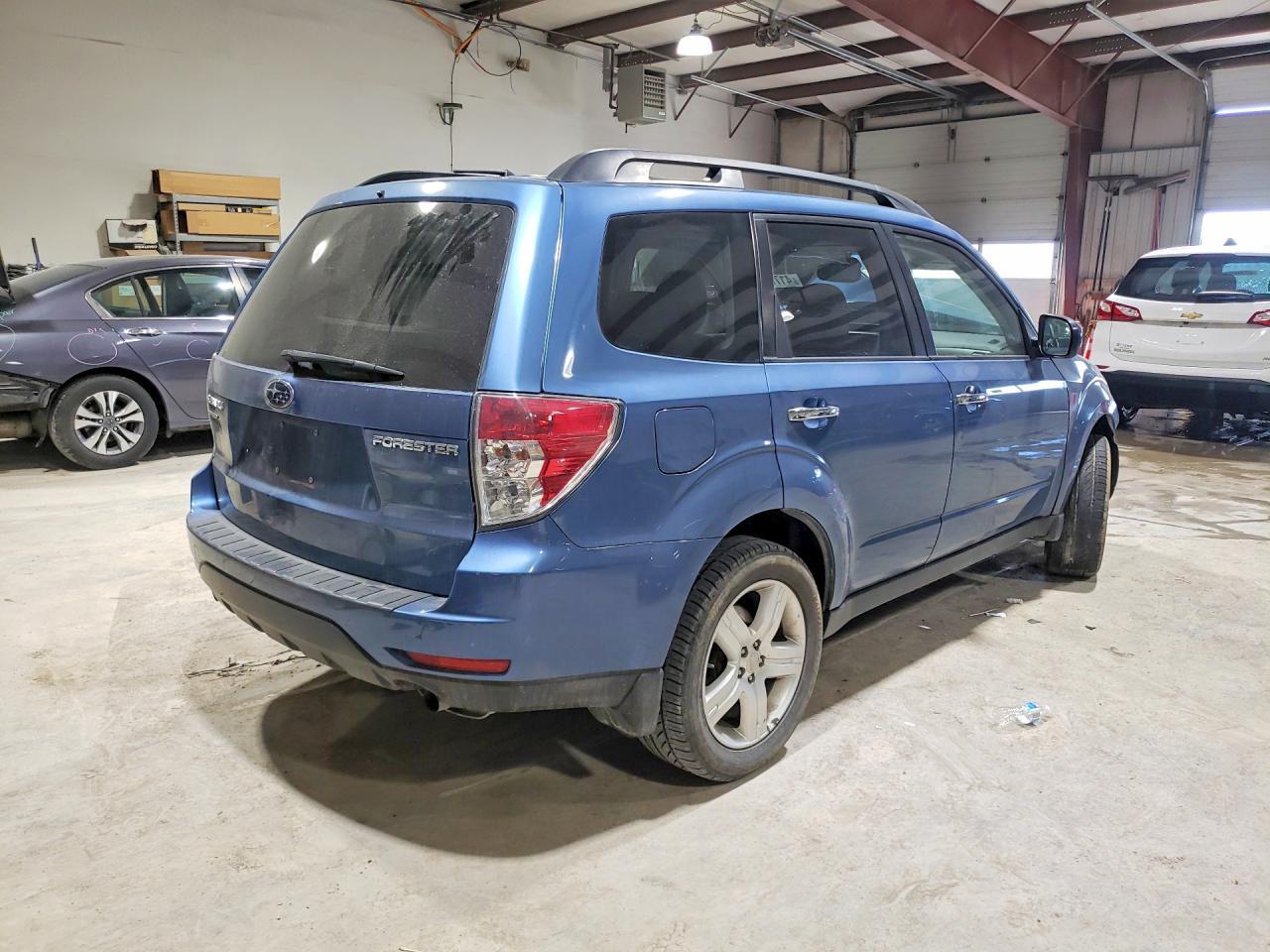 2010 SUBARU FORESTER