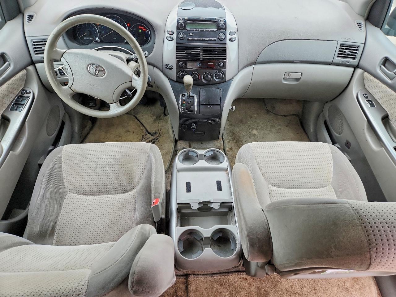 2007 TOYOTA SIENNA