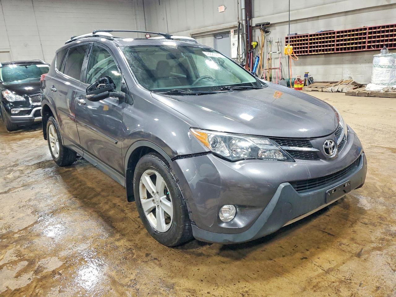 2013 TOYOTA RAV4