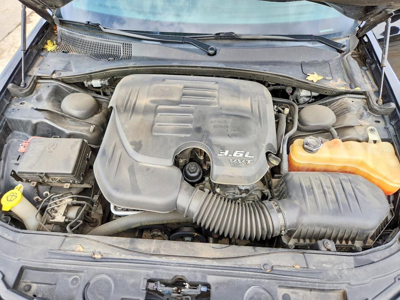 2016 CHRYSLER 300