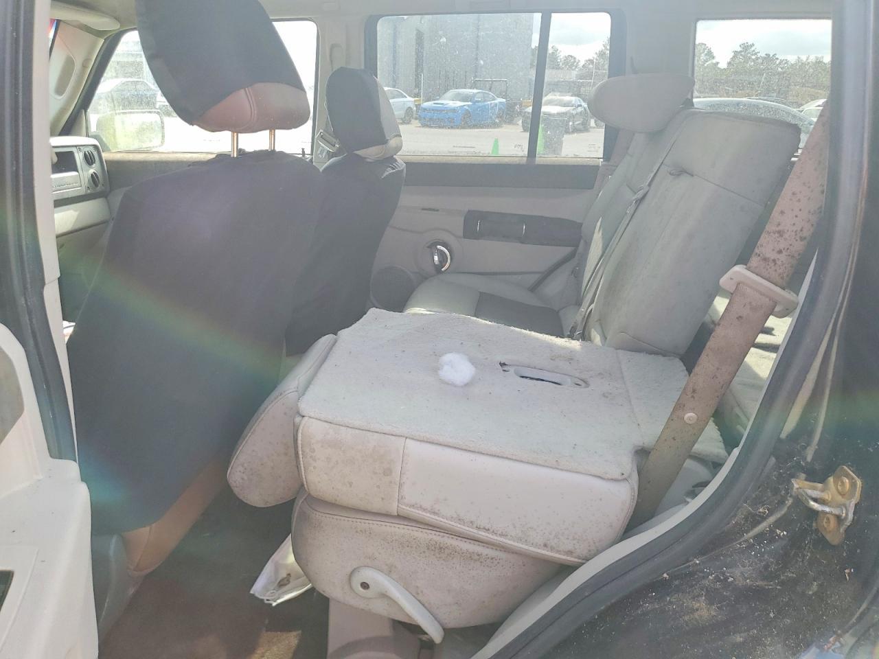 2006 JEEP Commander