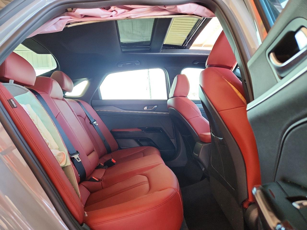 2025 KIA K5