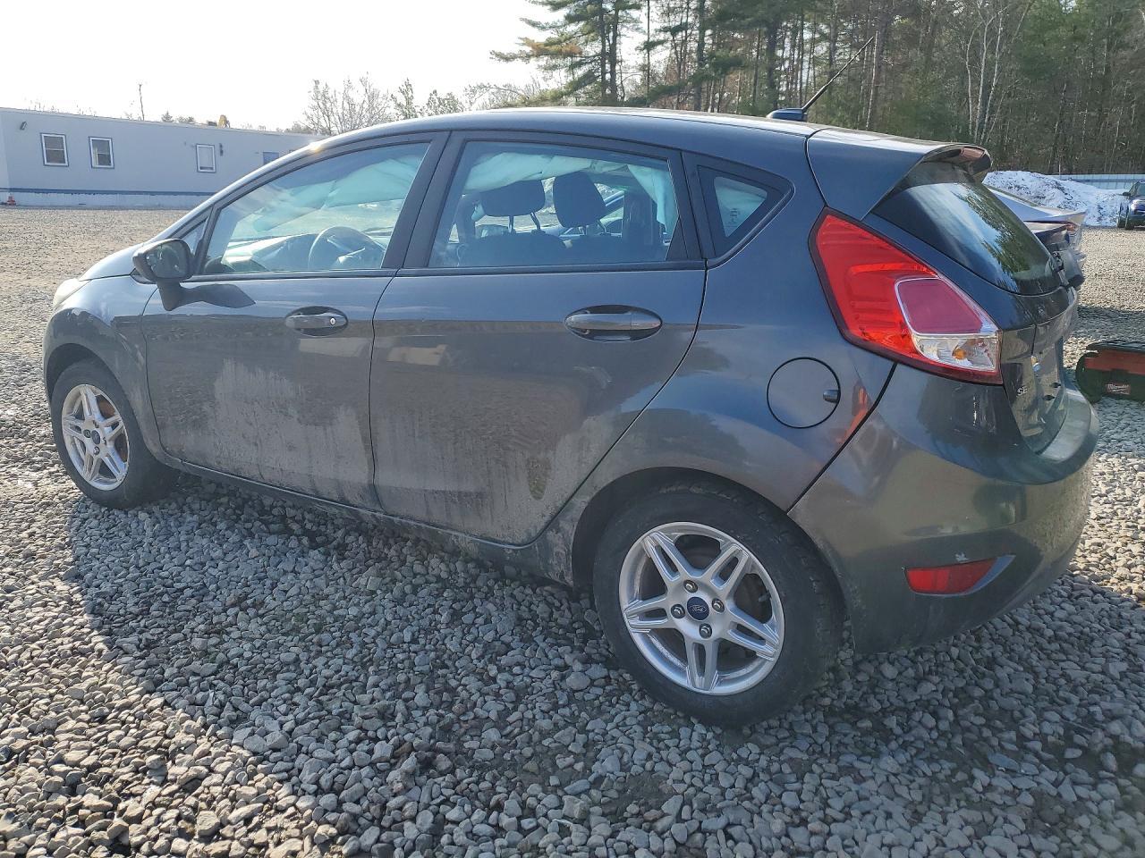2017 FORD Fiesta