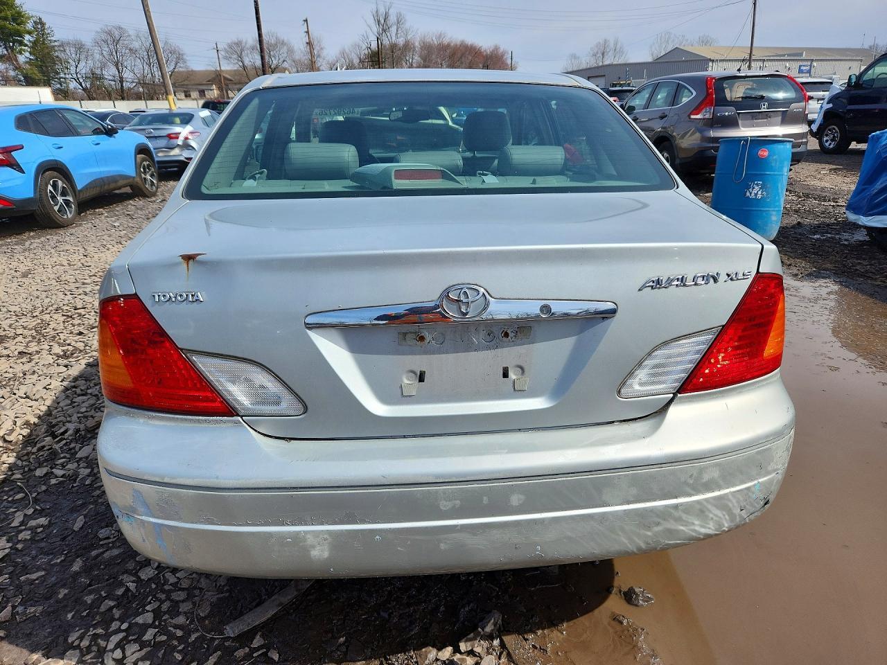 2002 TOYOTA Avalon
