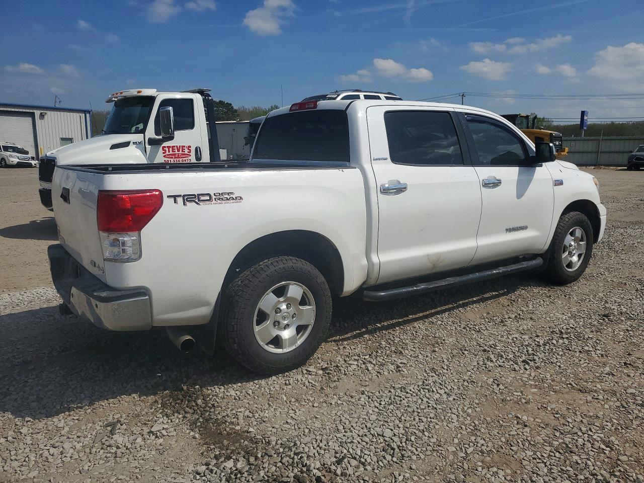 2012 TOYOTA TUNDRA