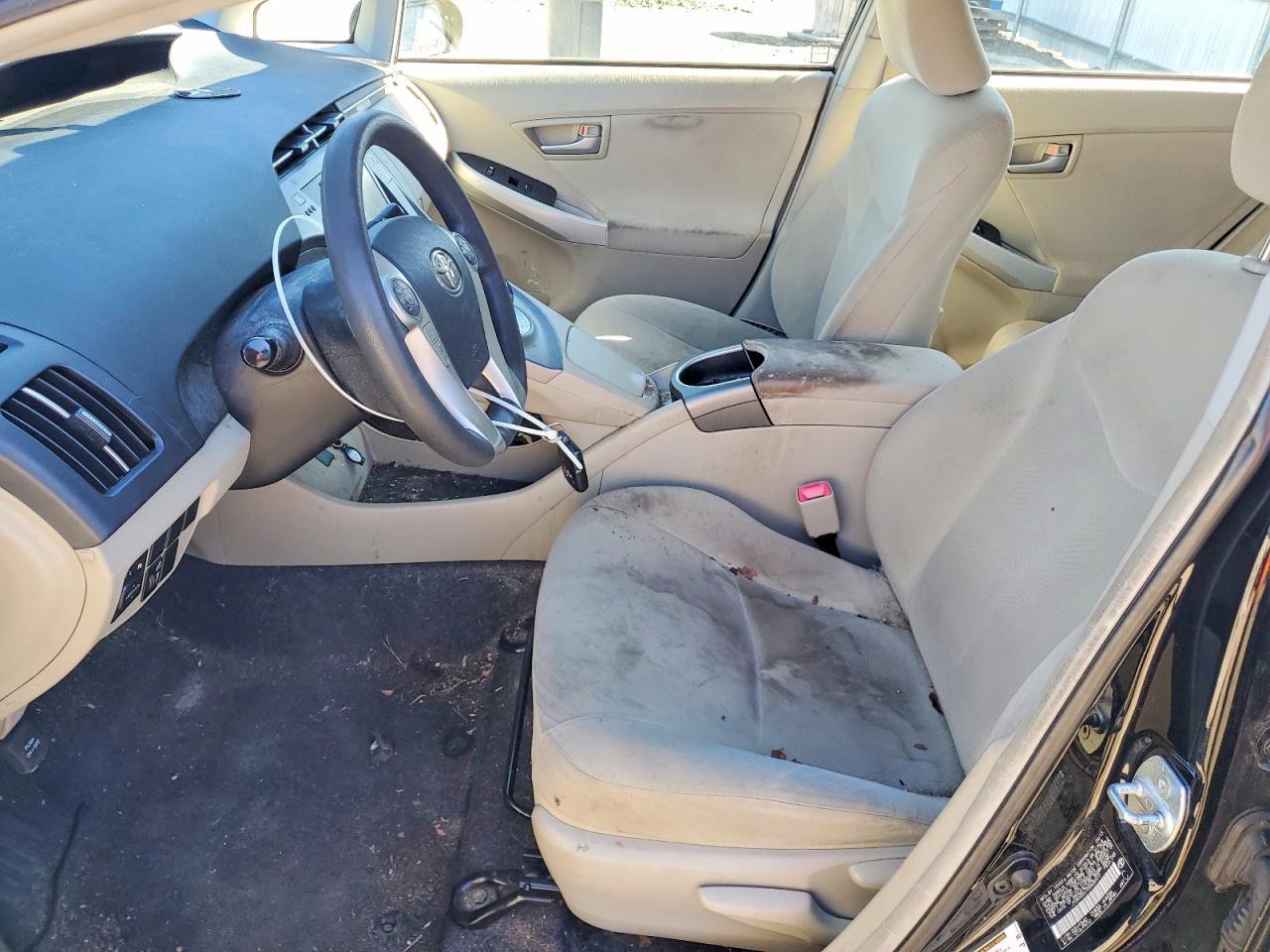 2013 TOYOTA PRIUS