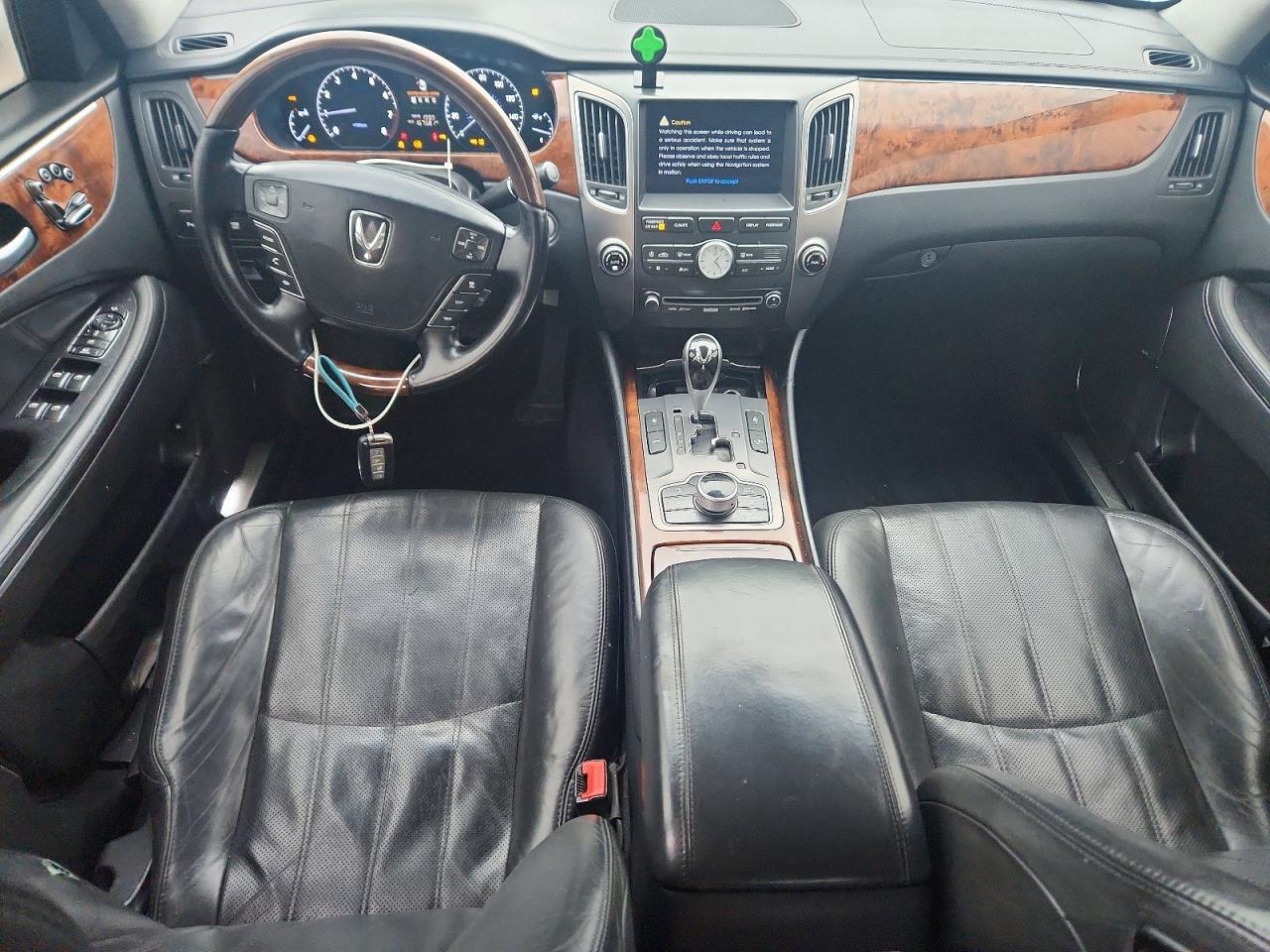 2013 HYUNDAI Equus