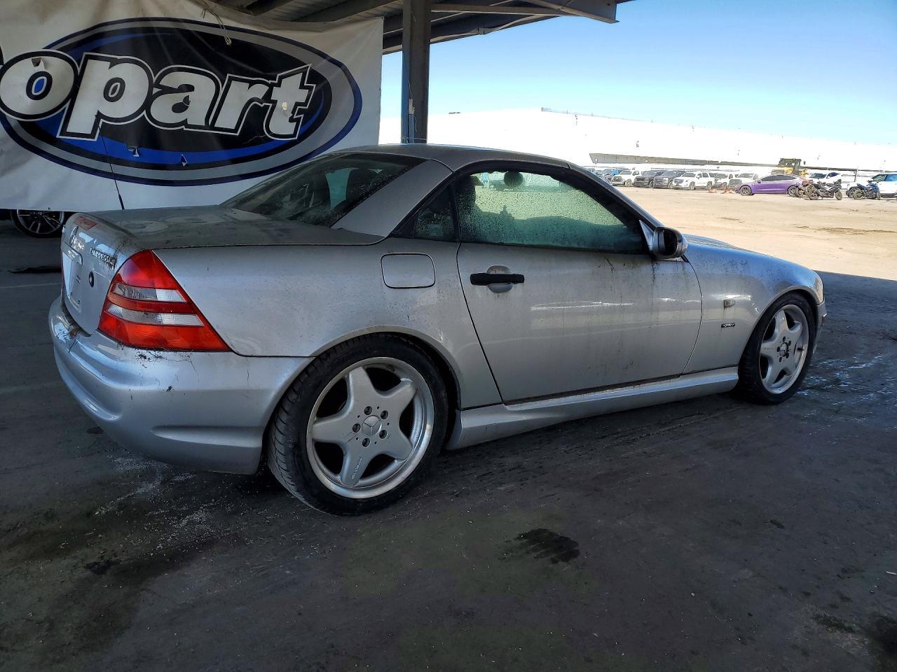 1999 MERCEDES-BENZ SLK-Class