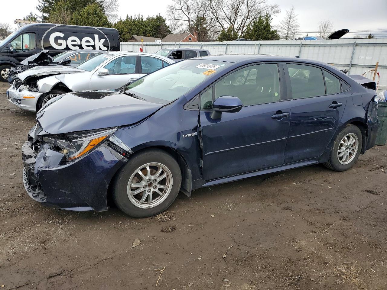 2021 TOYOTA COROLLA
