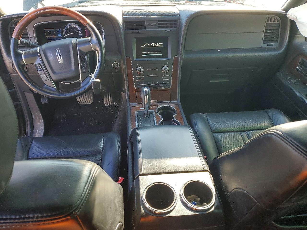 2015 LINCOLN Navigator