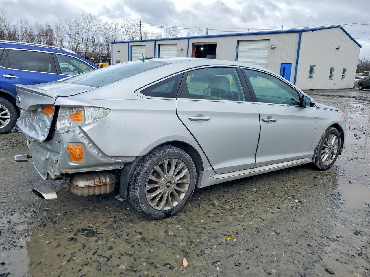 2015 HYUNDAI SONATA