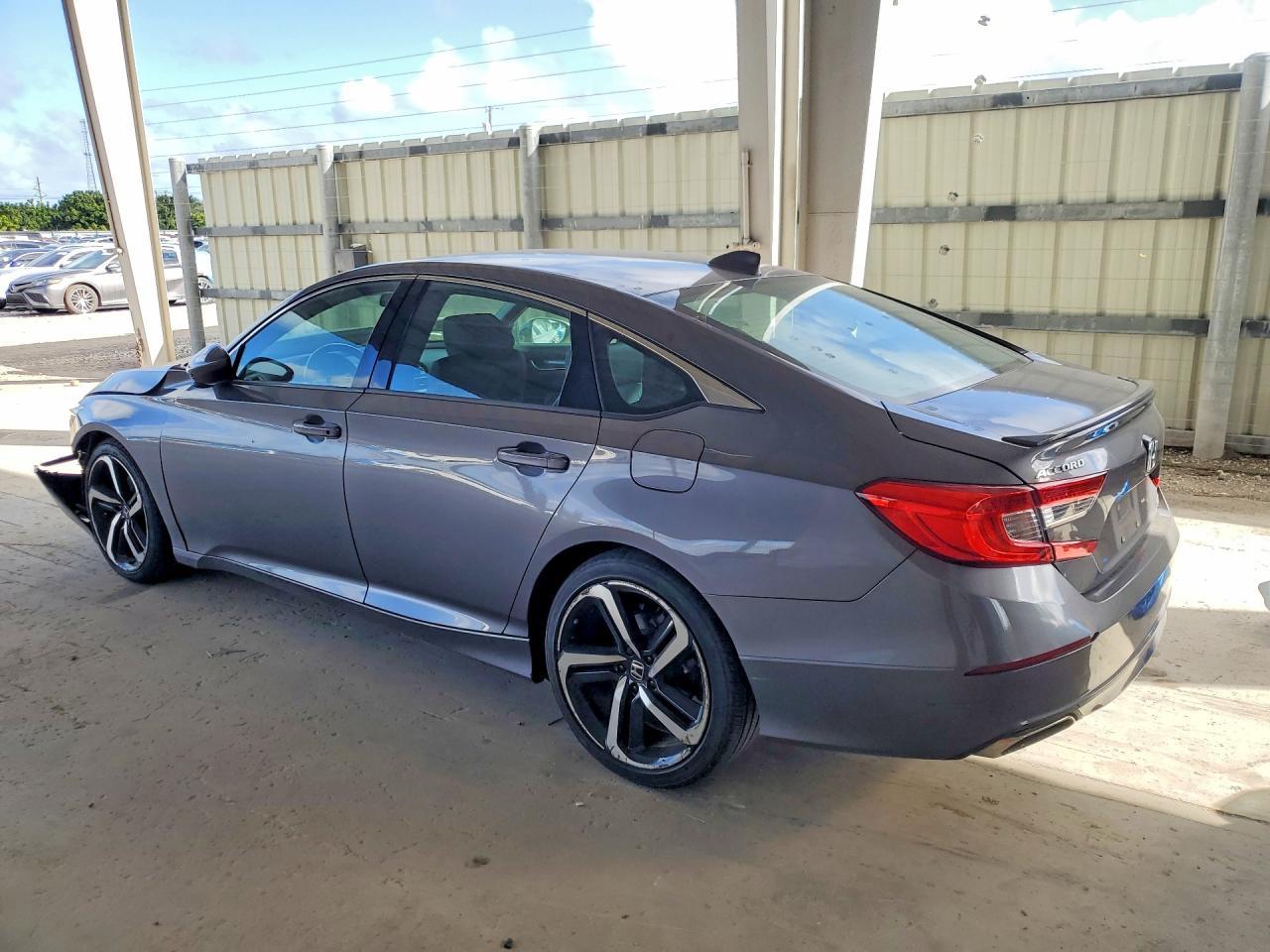 2018 HONDA ACCORD