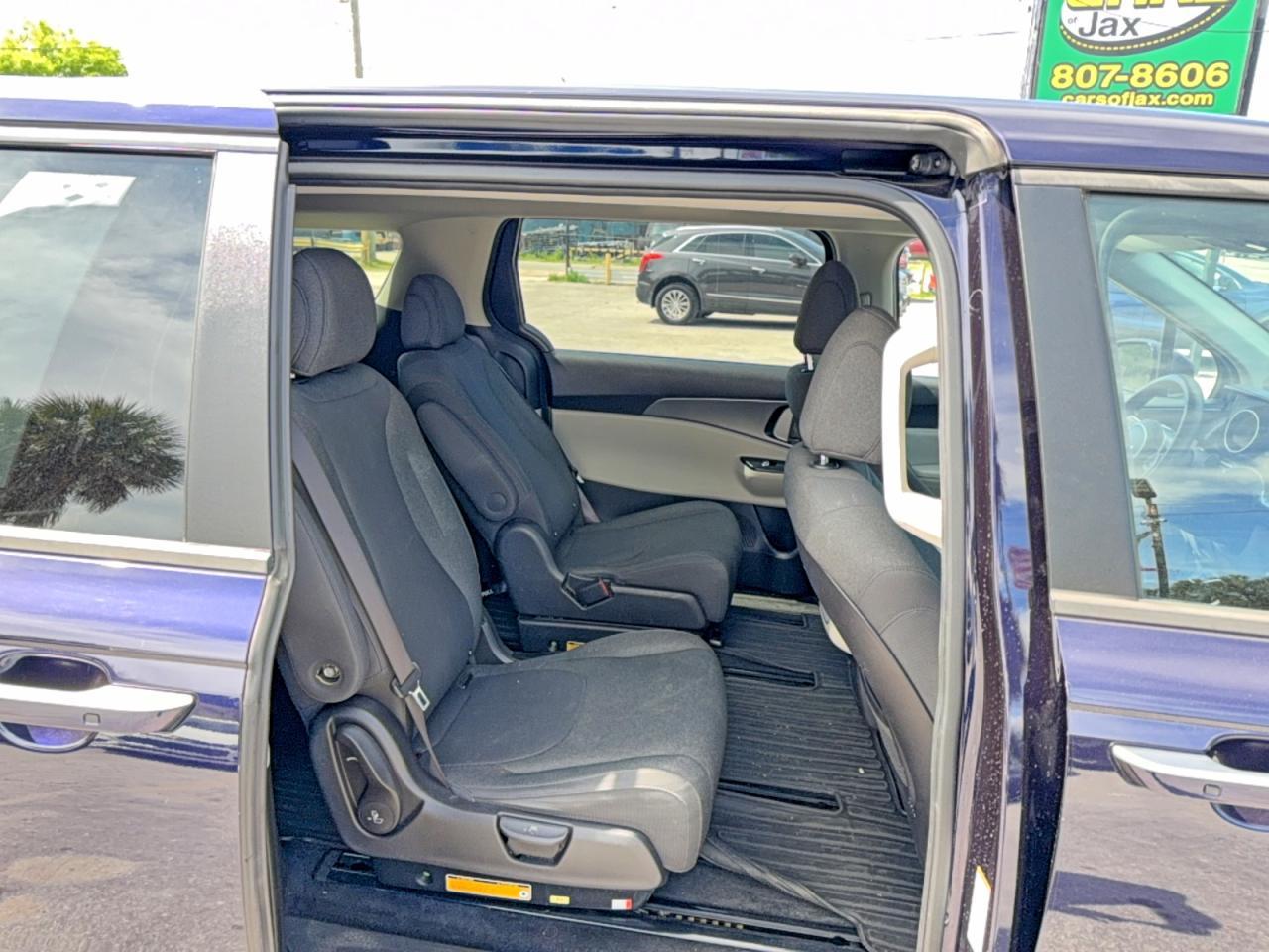 2023 KIA Carnival