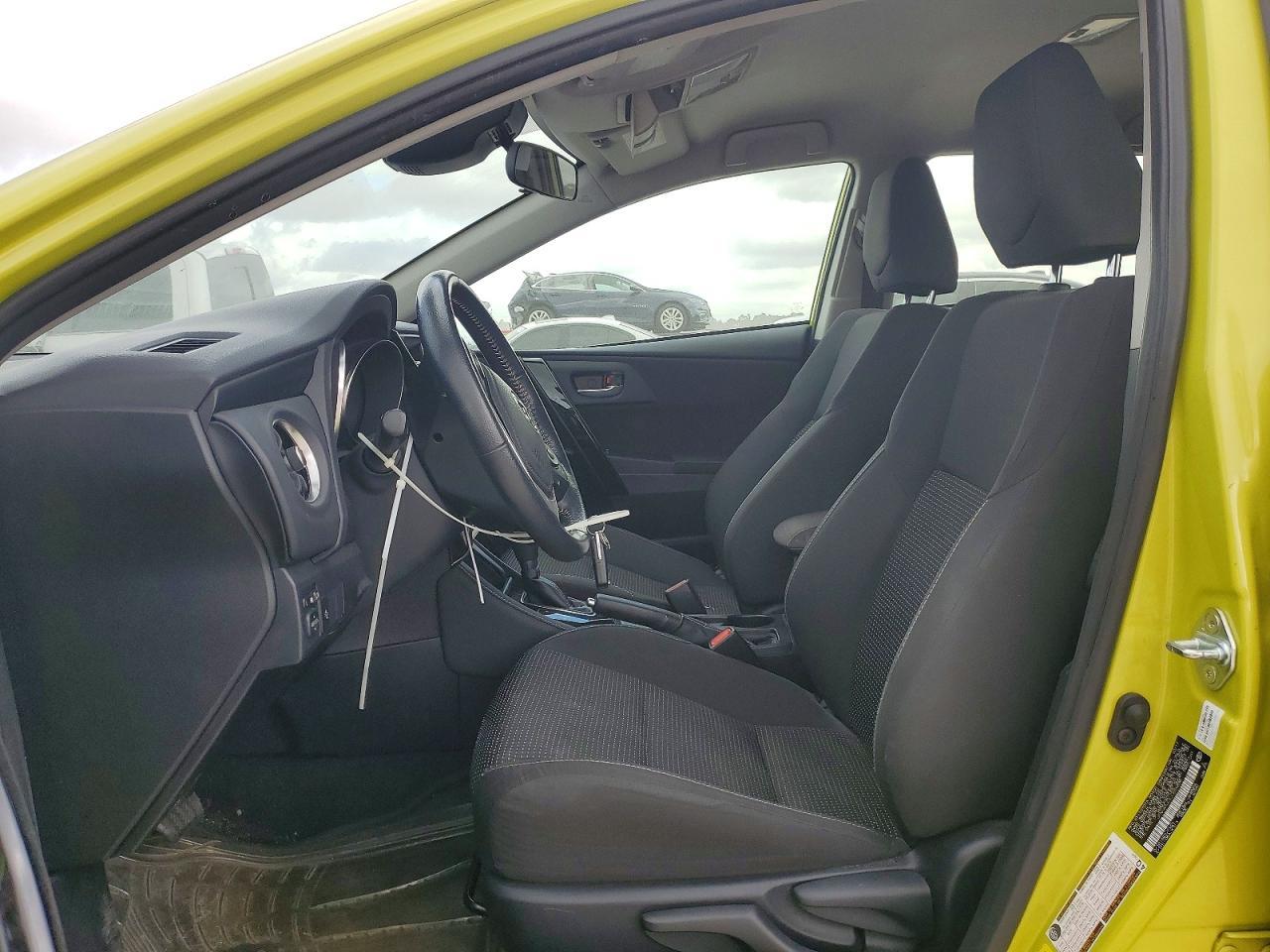 2018 TOYOTA COROLLA