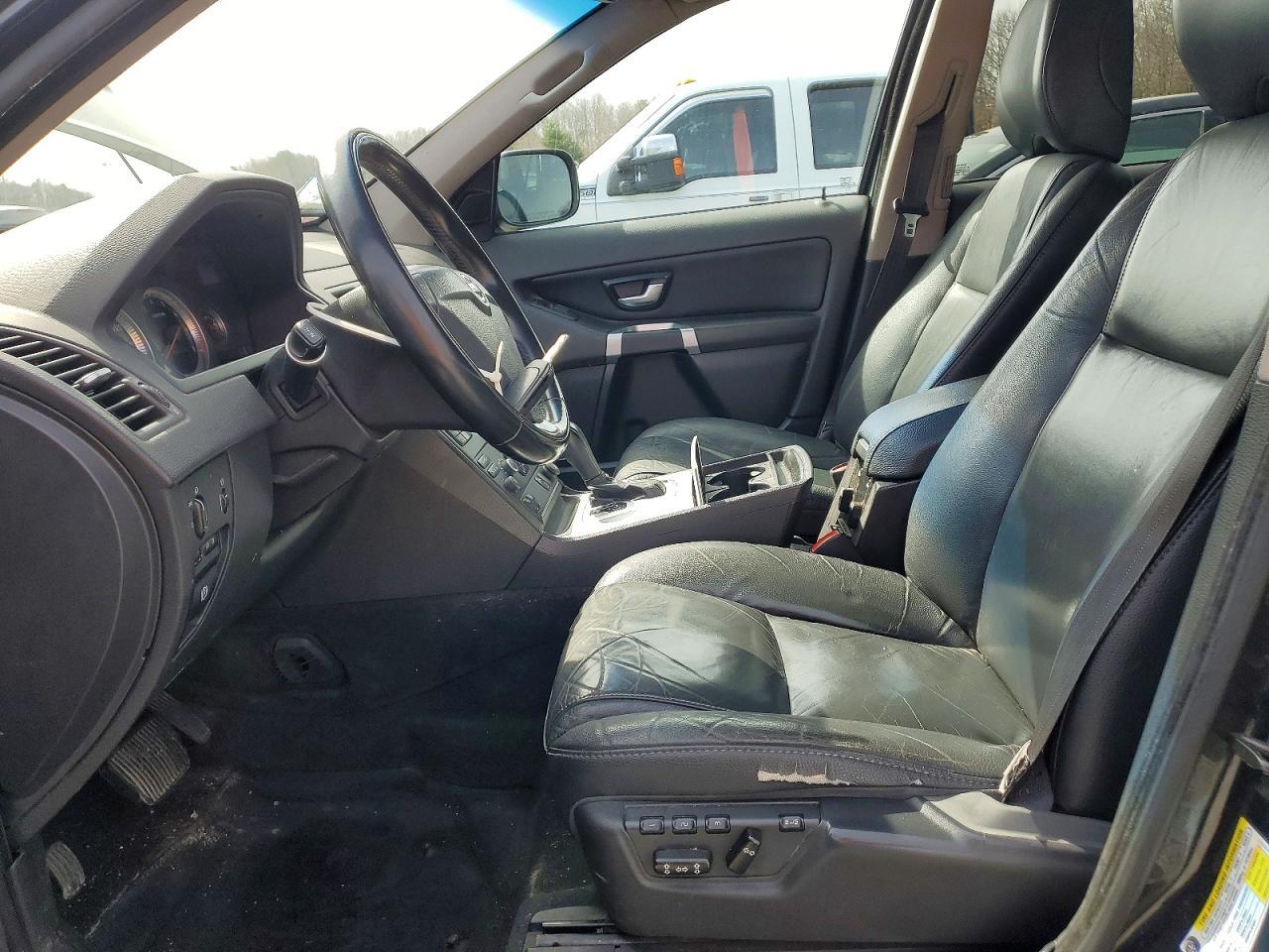 2013 VOLVO XC90