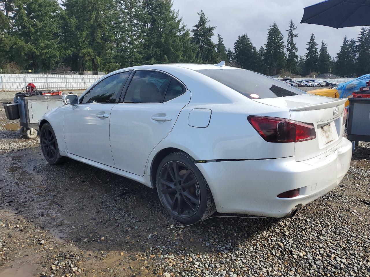 2011 LEXUS IS 250