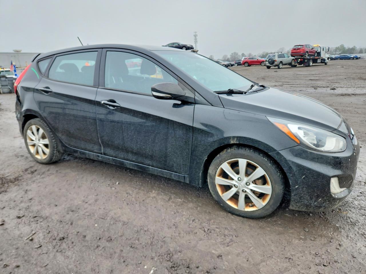 2013 HYUNDAI ACCENT