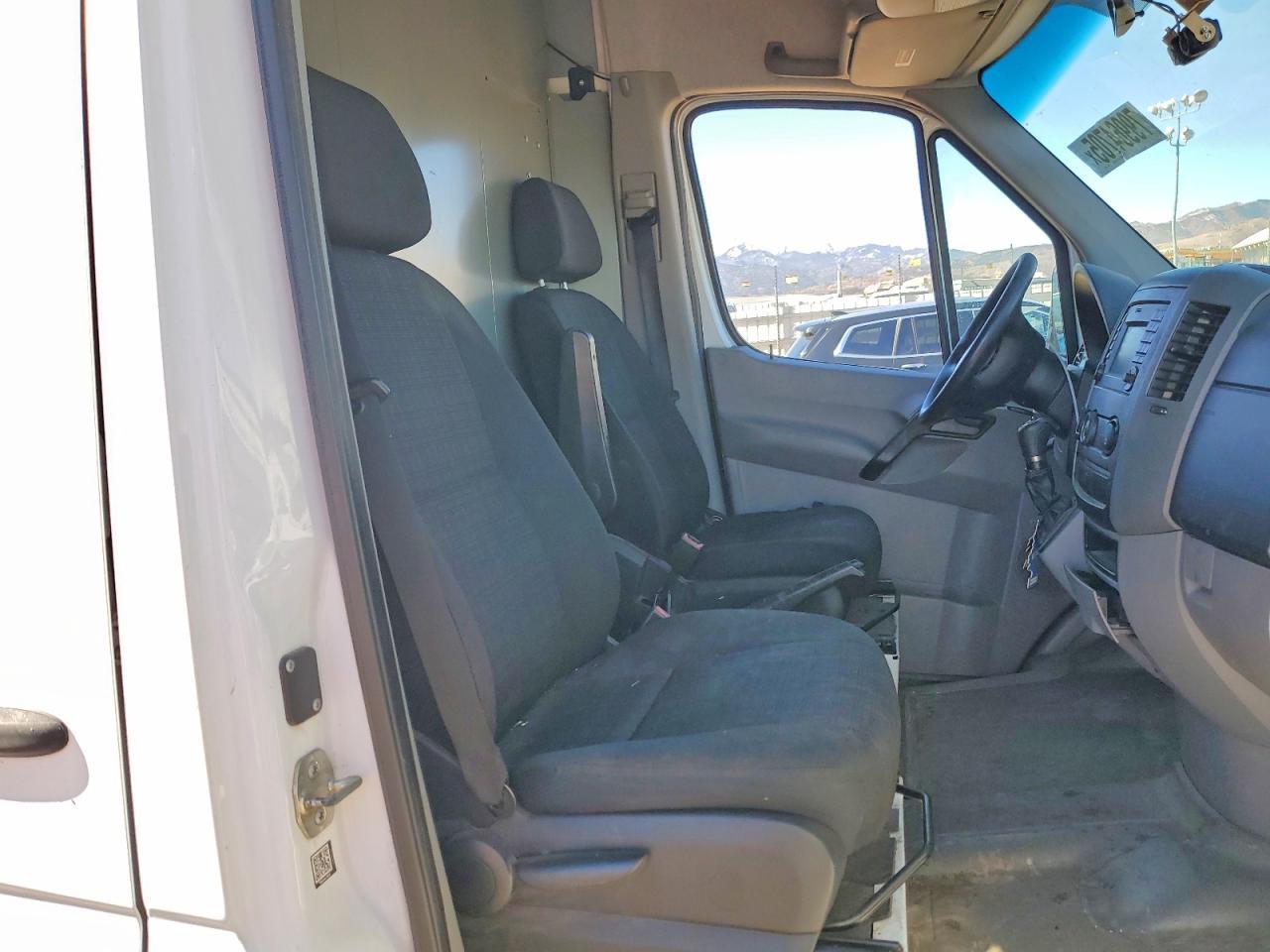2015 MERCEDES-BENZ Sprinter