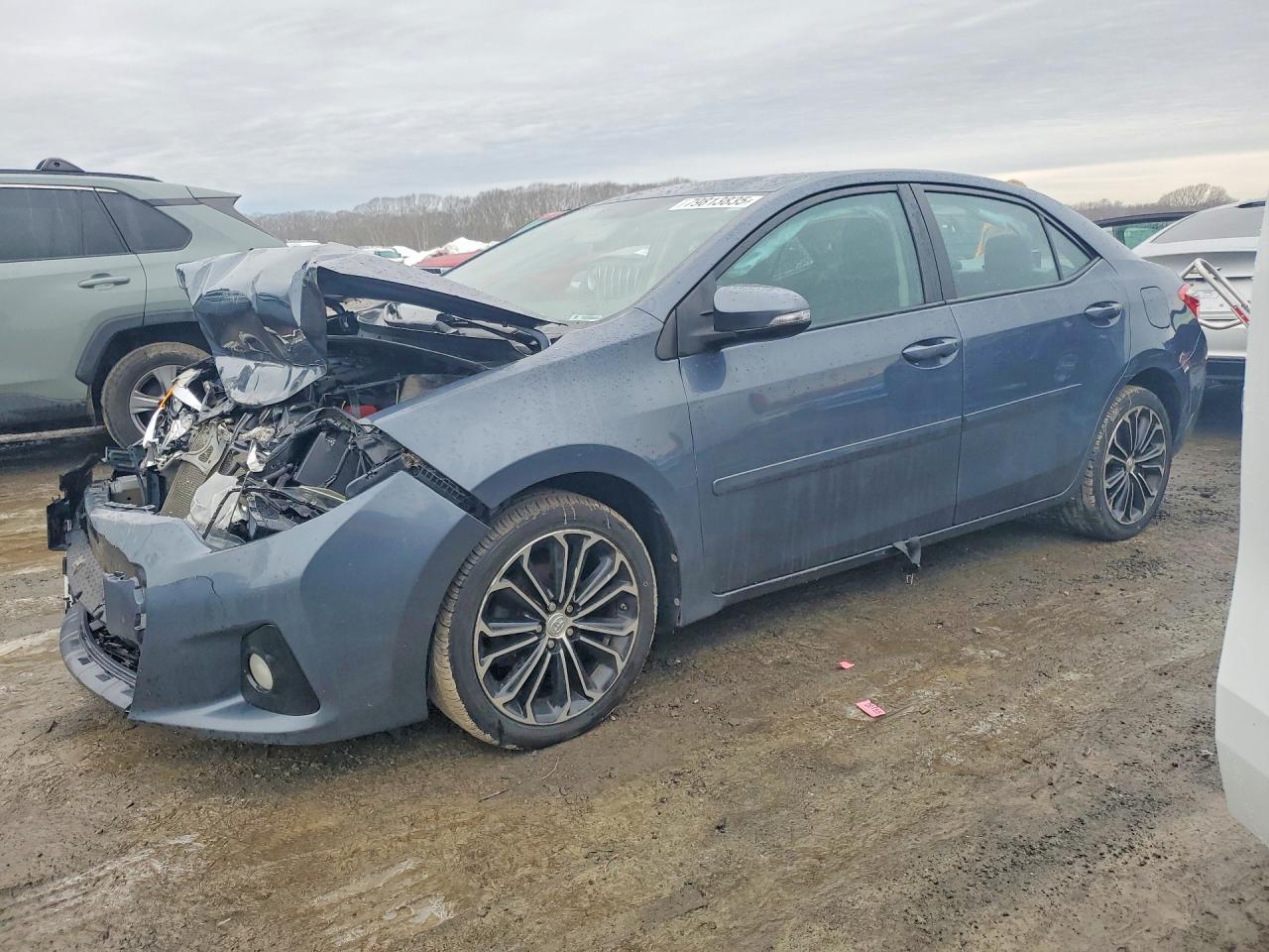 2015 TOYOTA COROLLA