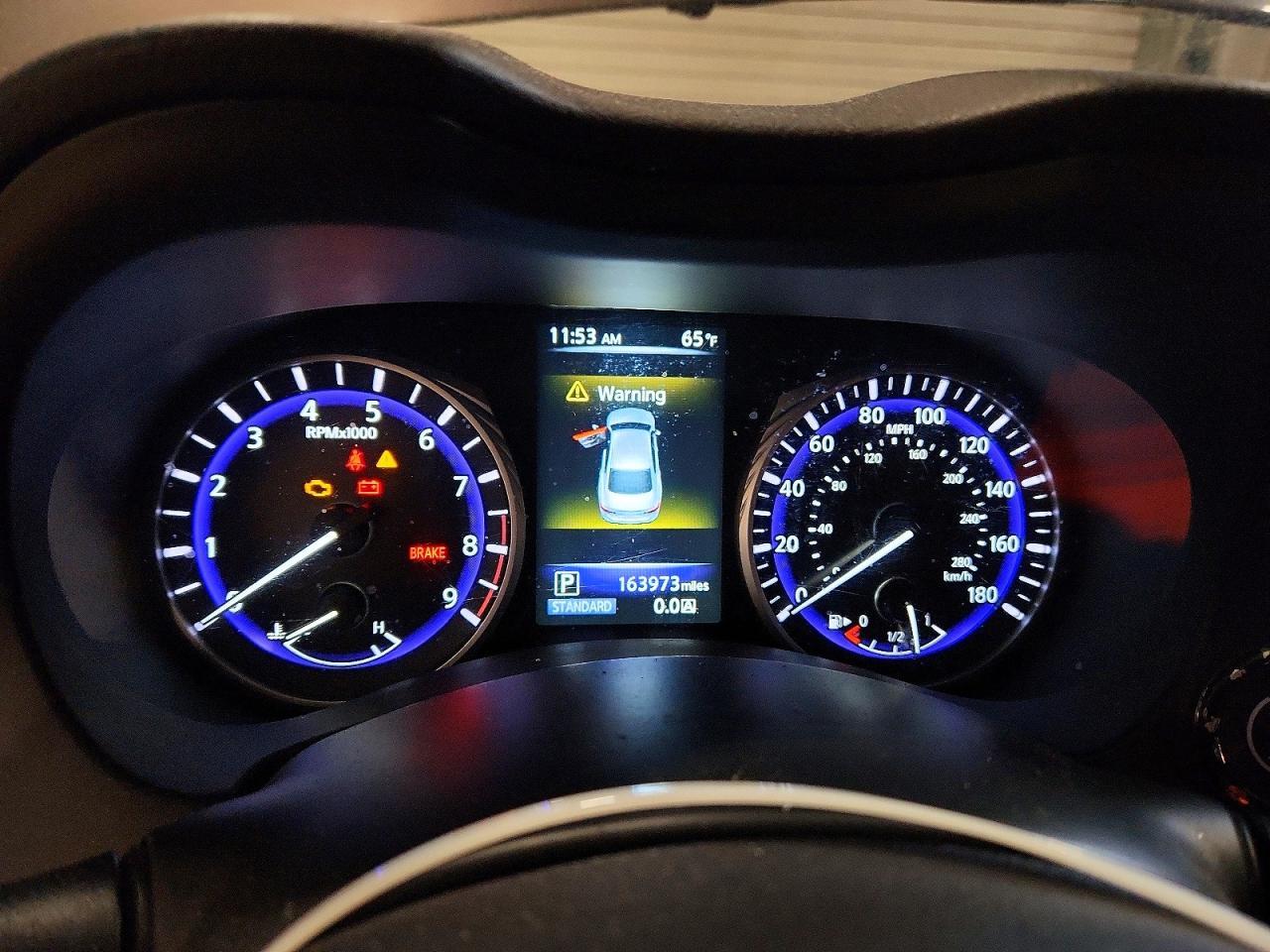 2015 INFINITI Q50