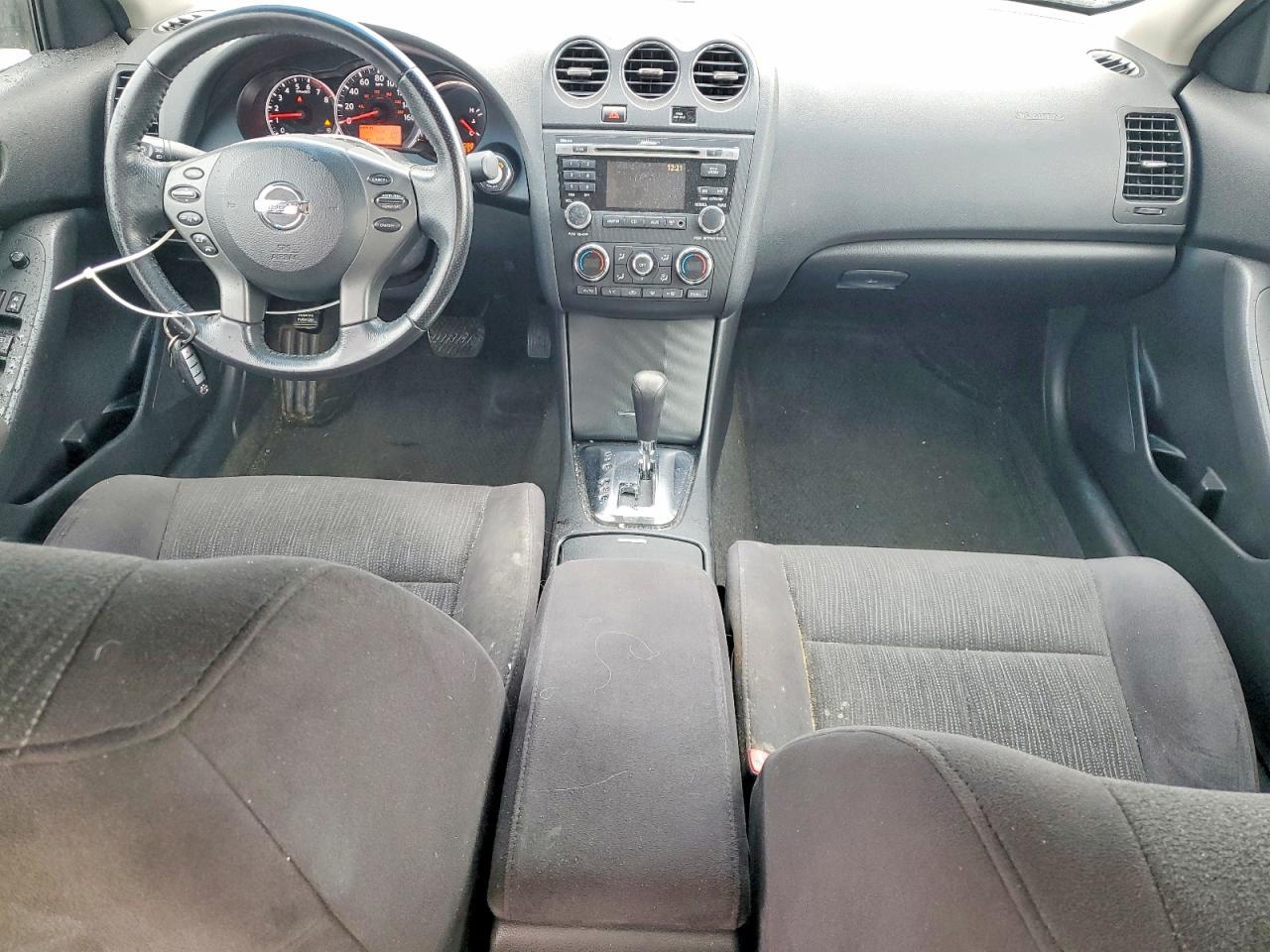 2010 NISSAN ALTIMA