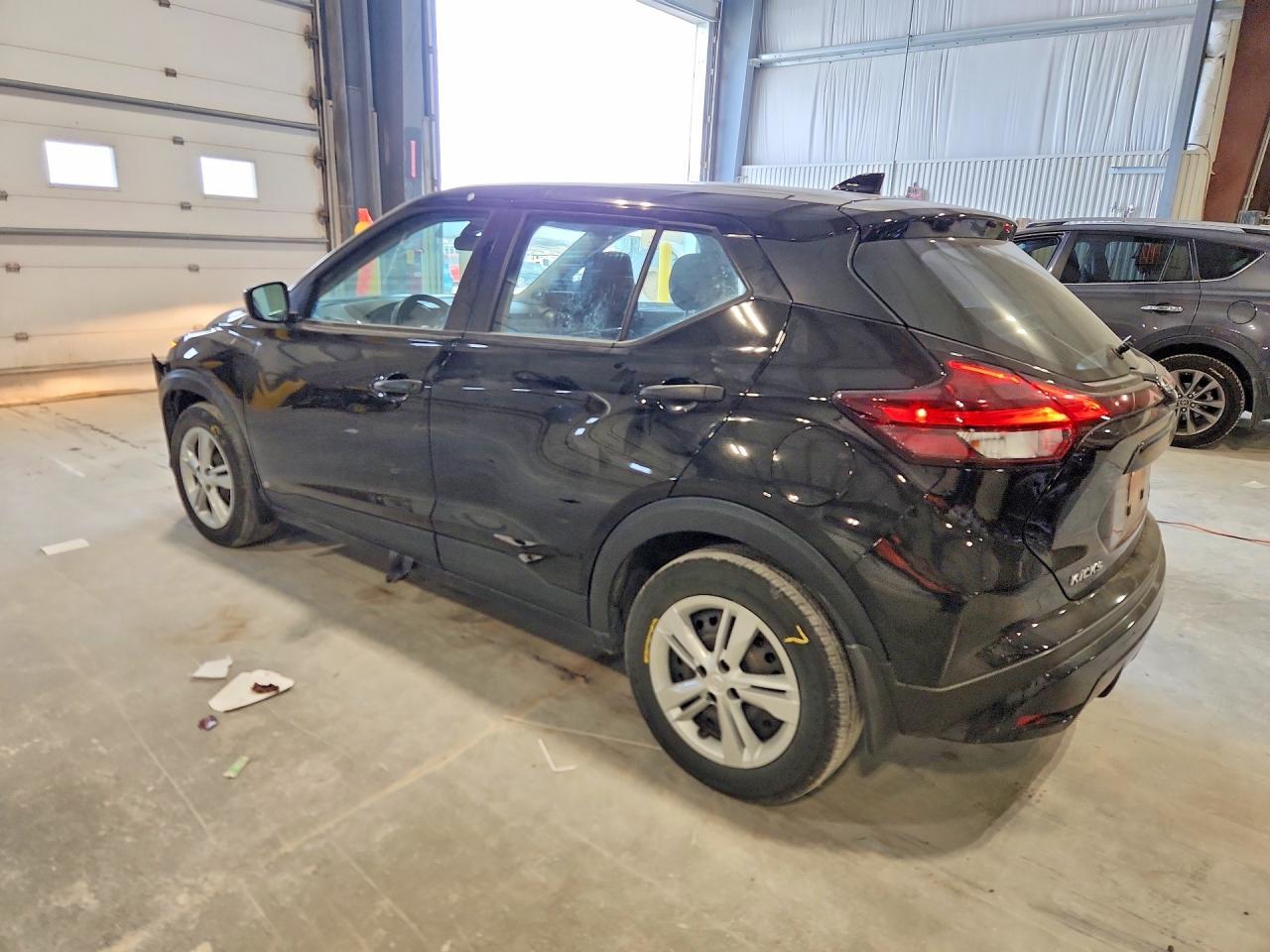 2023 NISSAN KICKS