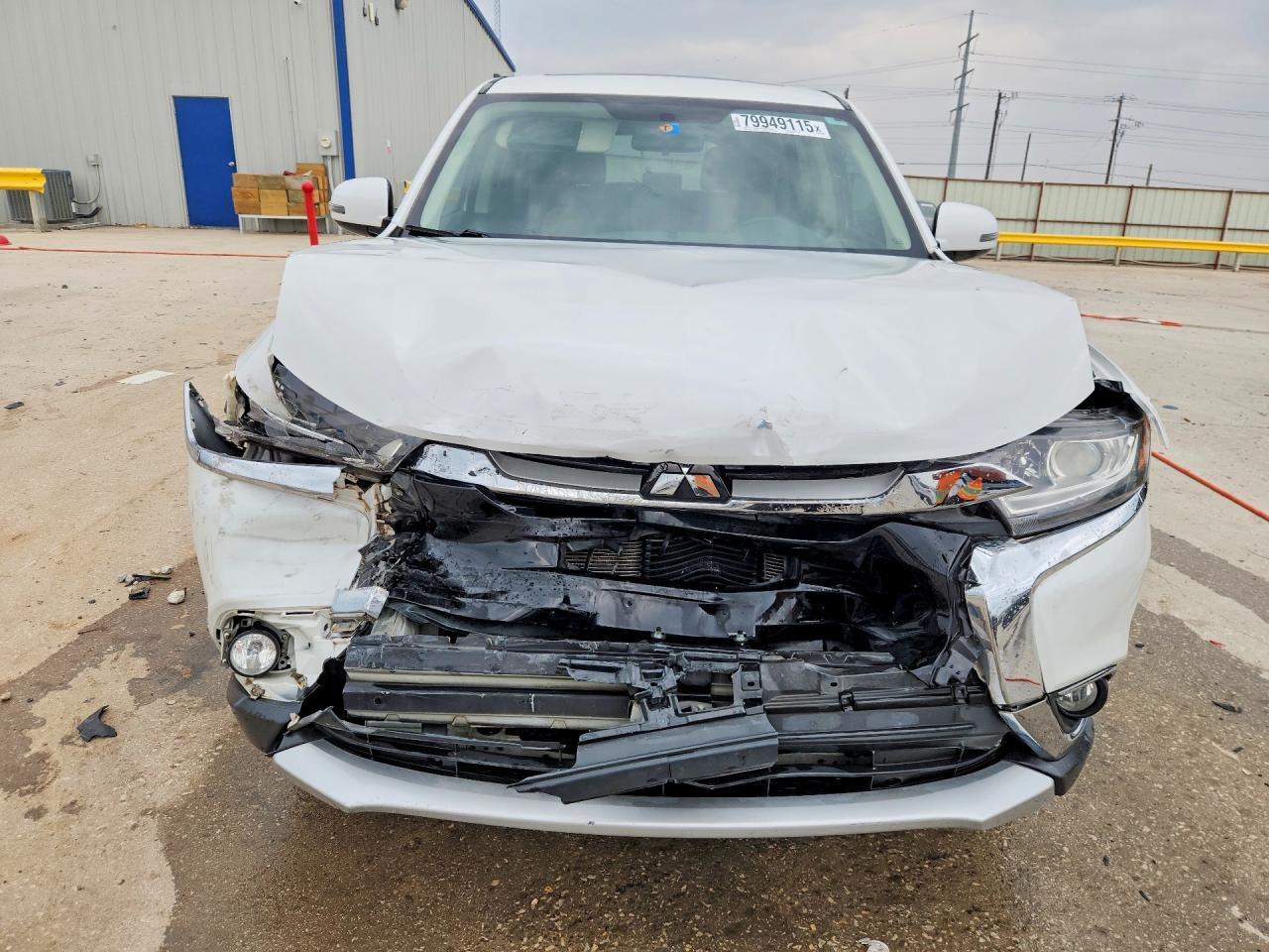 2017 MITSUBISHI outlander