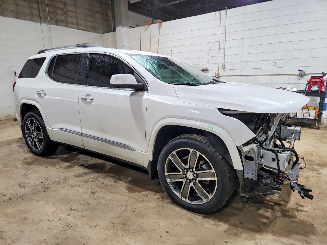 2017 GMC ACADIA