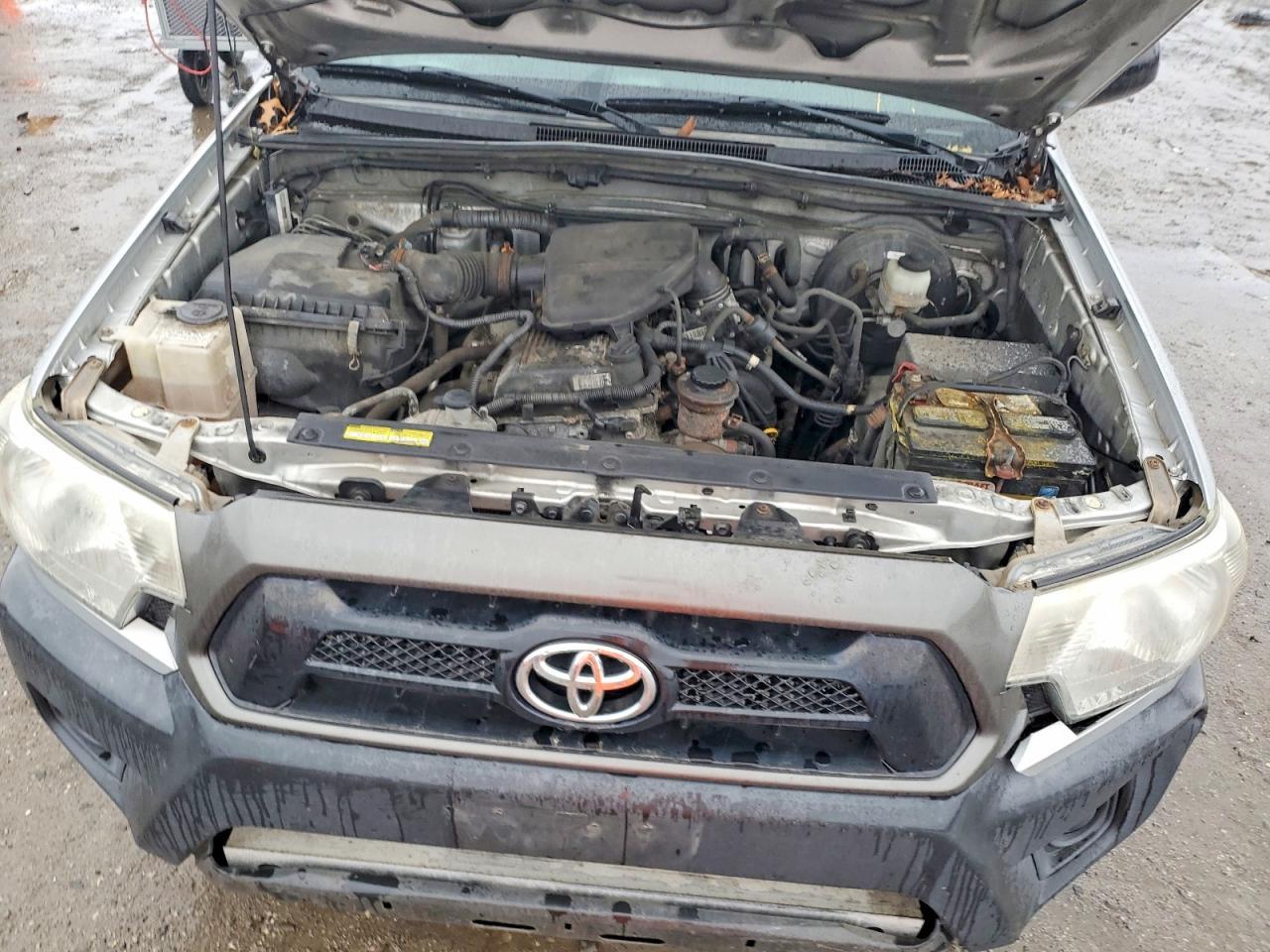 2012 TOYOTA TACOMA