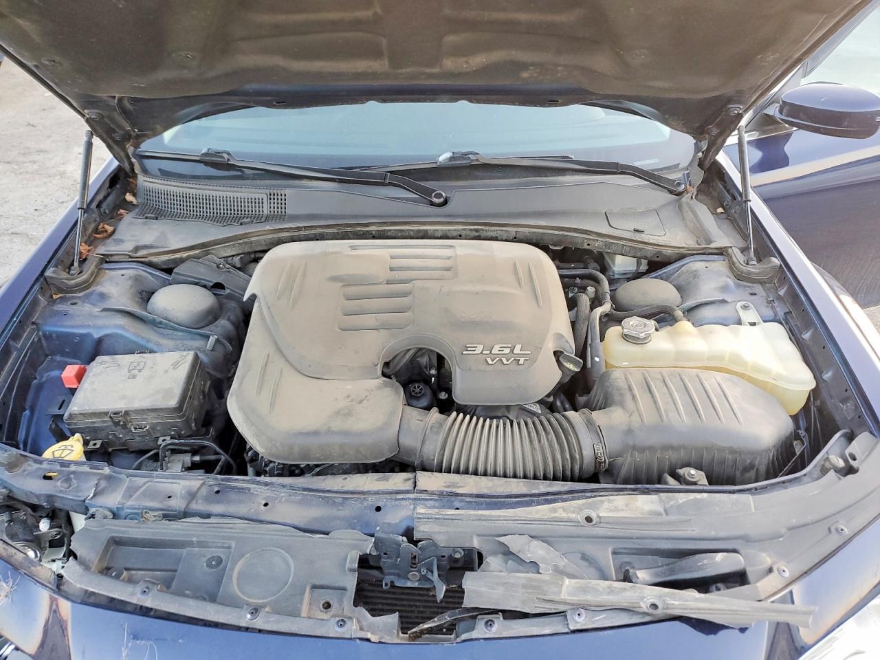 2016 CHRYSLER 300