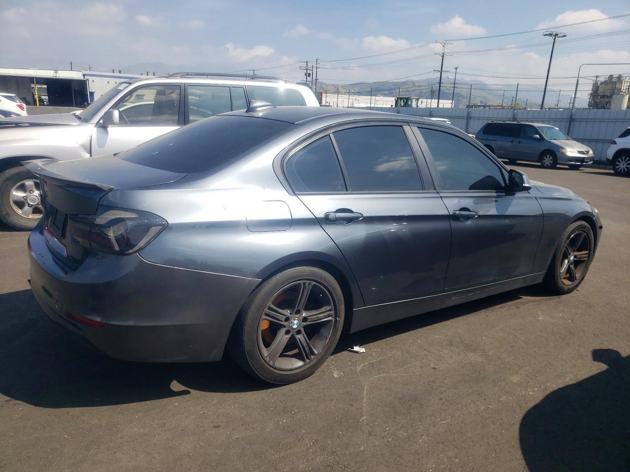 2013 BMW 3 SERIES