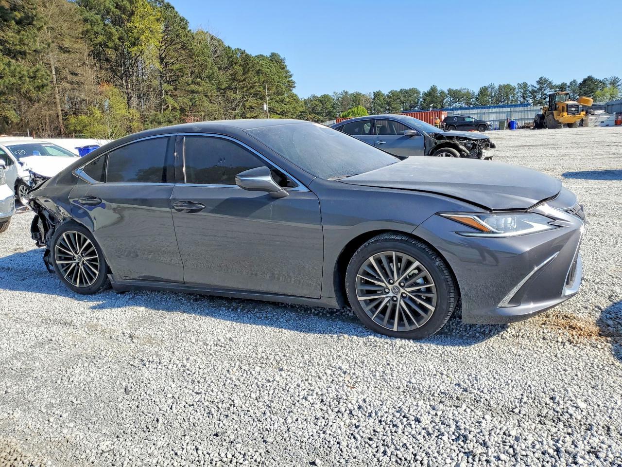 2025 LEXUS ES 350