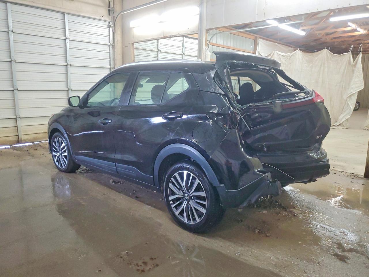 2021 NISSAN KICKS