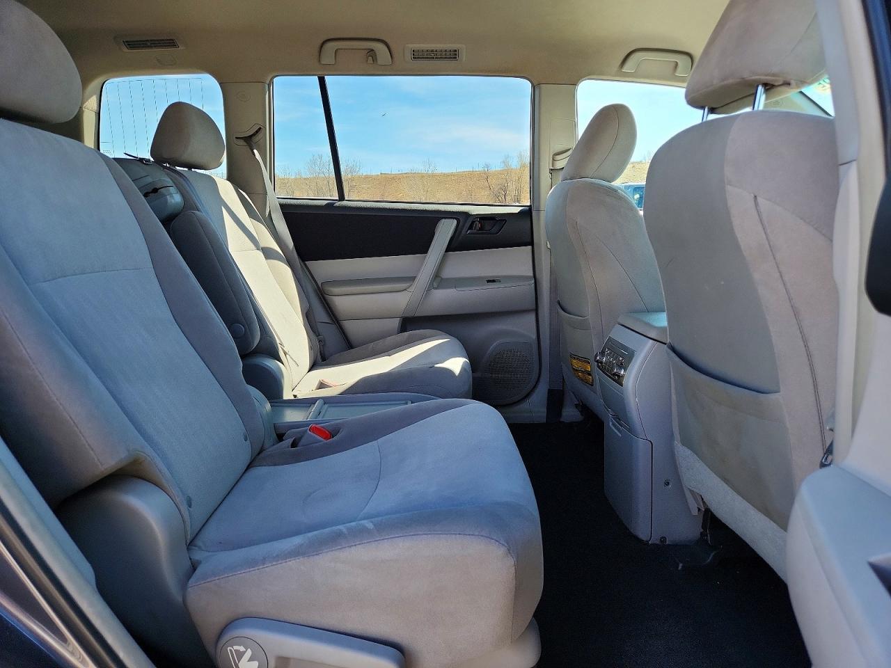 2013 TOYOTA HIGHLANDER