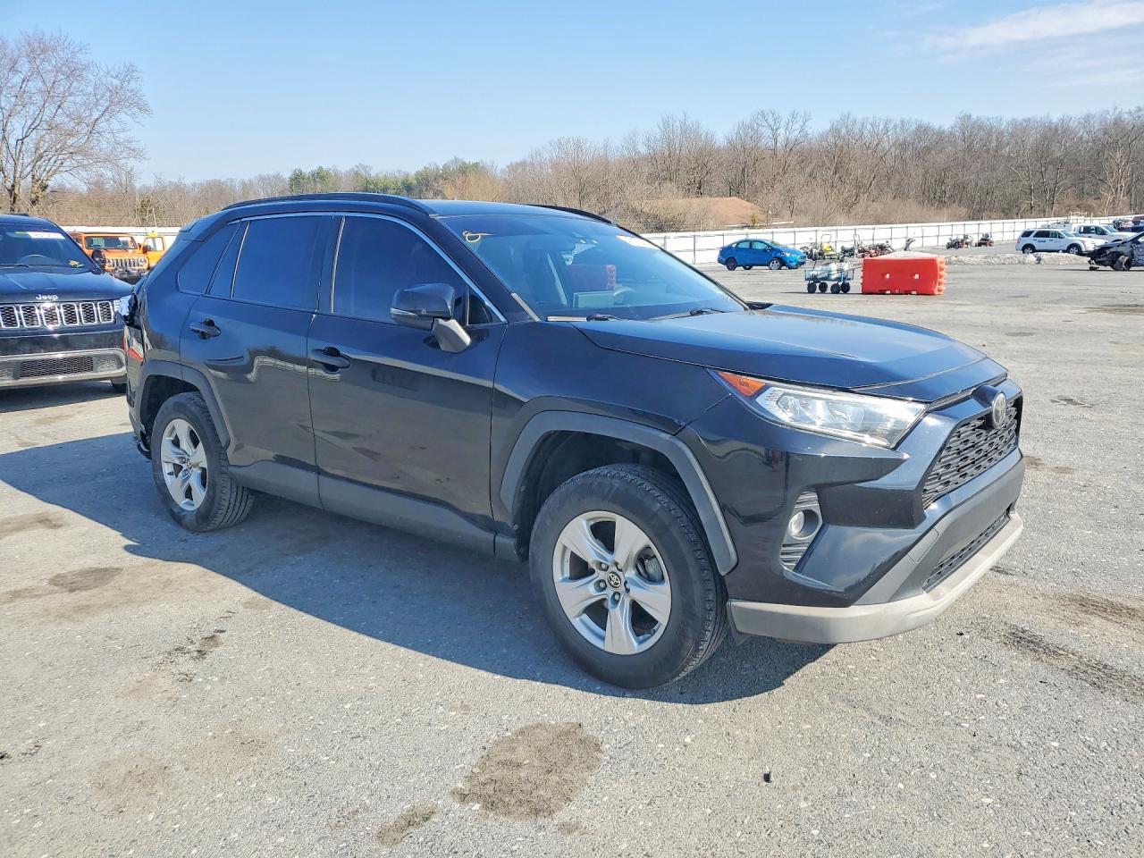 2019 TOYOTA RAV4