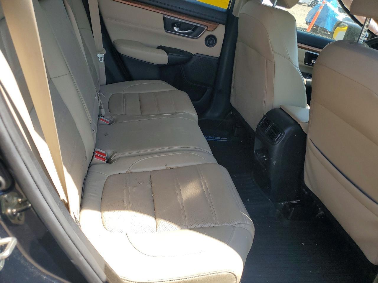 2017 HONDA CR-V