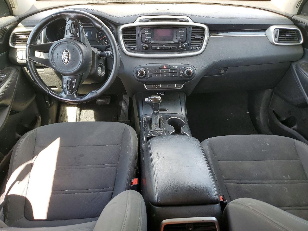 2016 KIA SORENTO