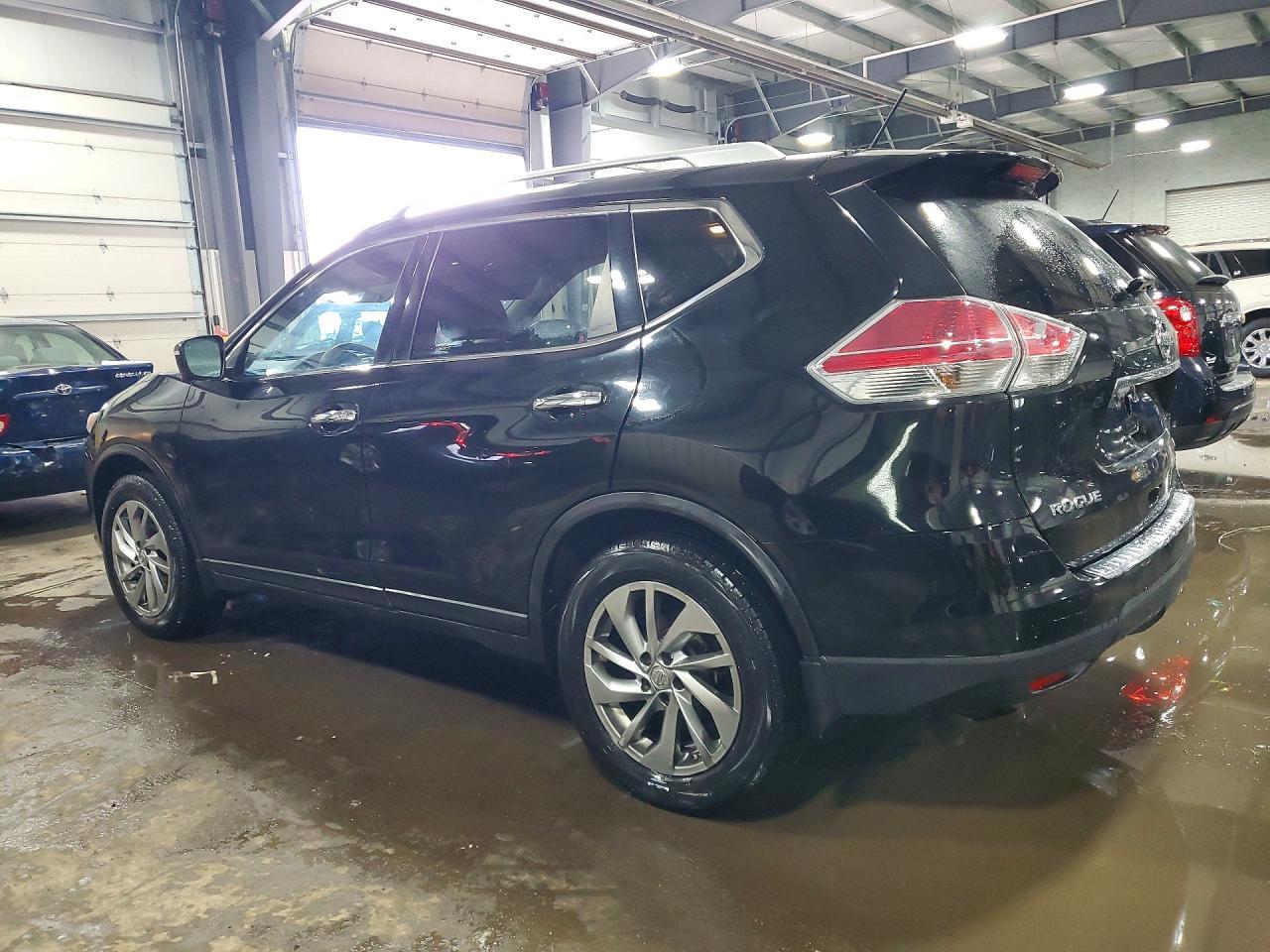 2014 NISSAN ROGUE