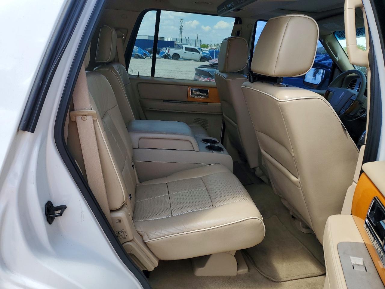 2008 LINCOLN Navigator