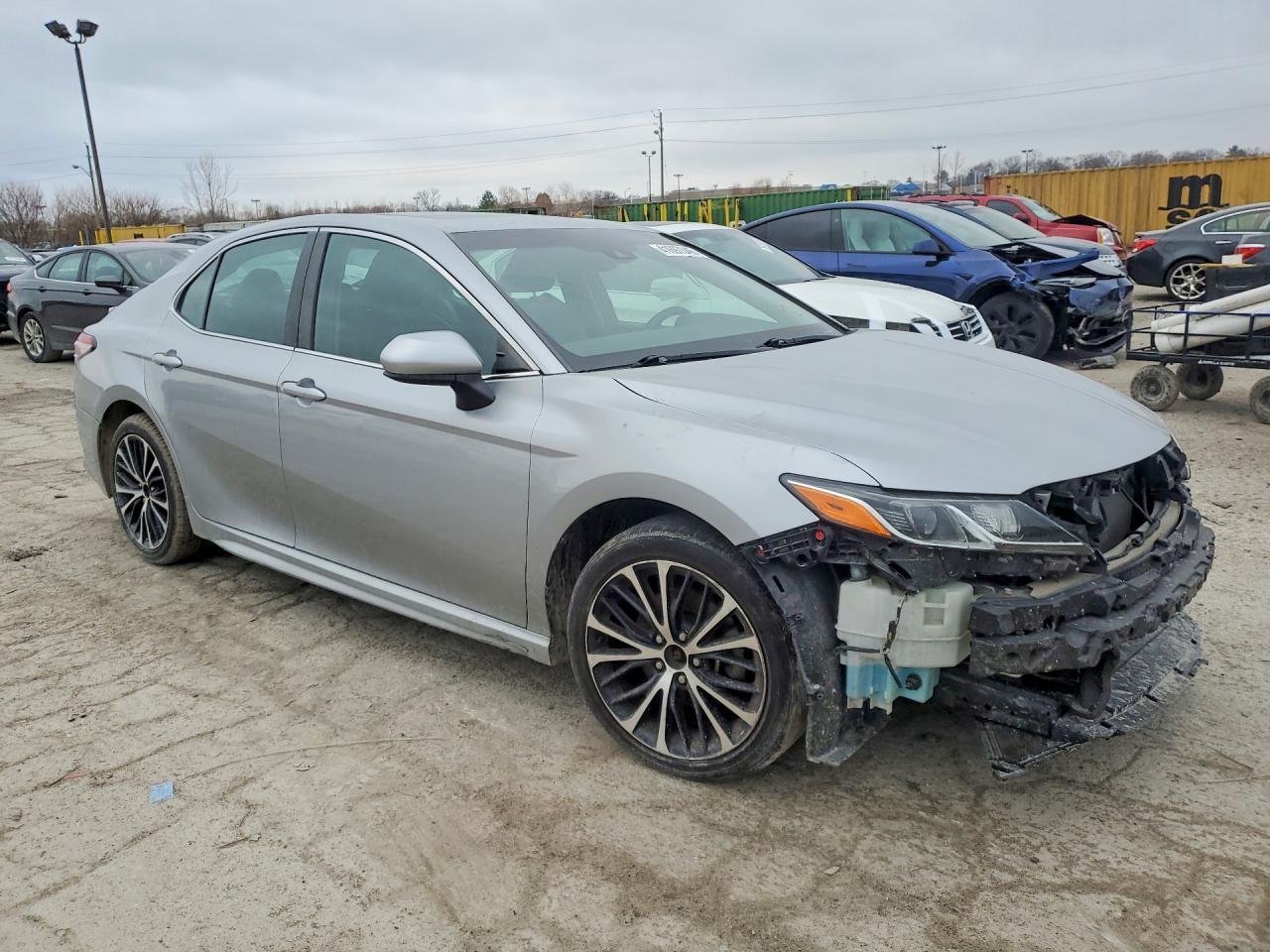 2018 TOYOTA CAMRY