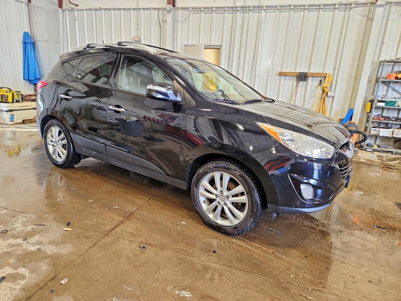 2011 HYUNDAI TUCSON