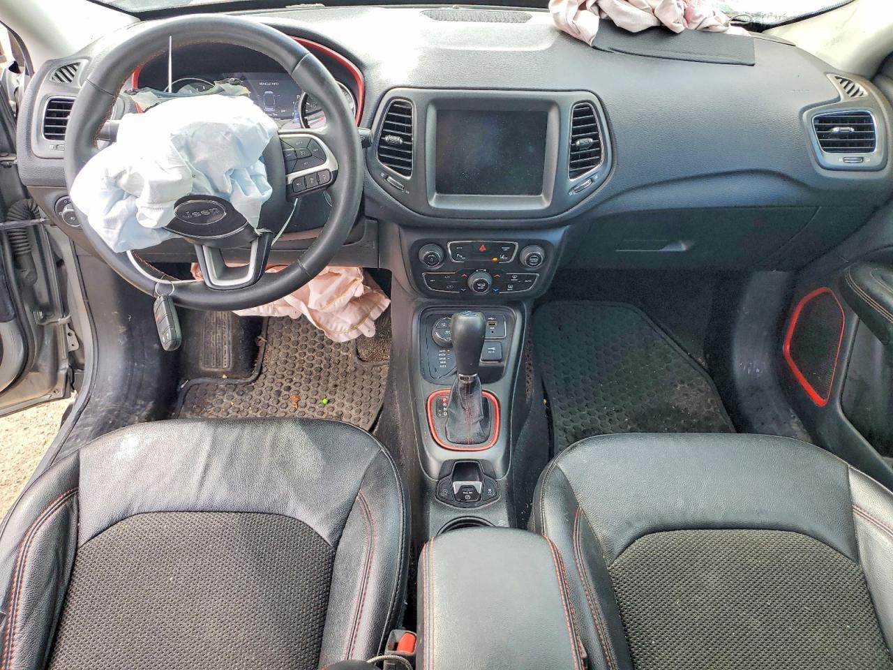 2021 JEEP Compass
