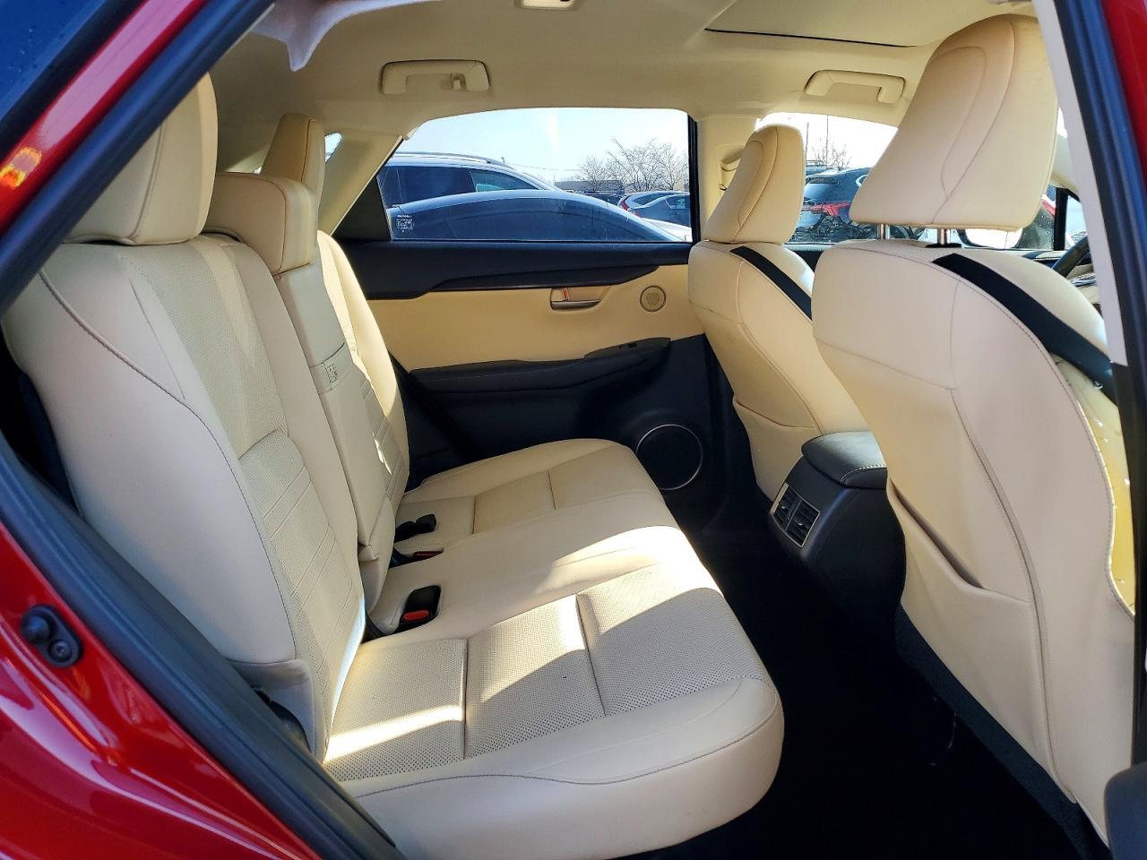 2015 LEXUS NX 200T