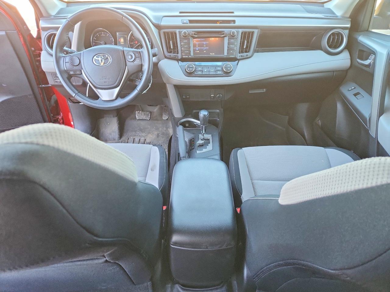 2016 TOYOTA RAV4
