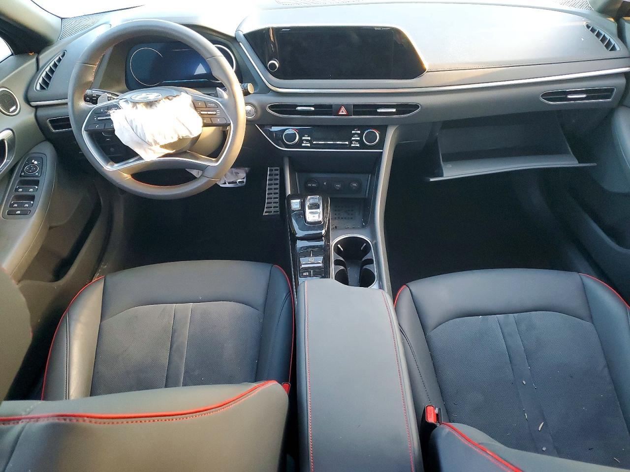 2022 HYUNDAI SONATA
