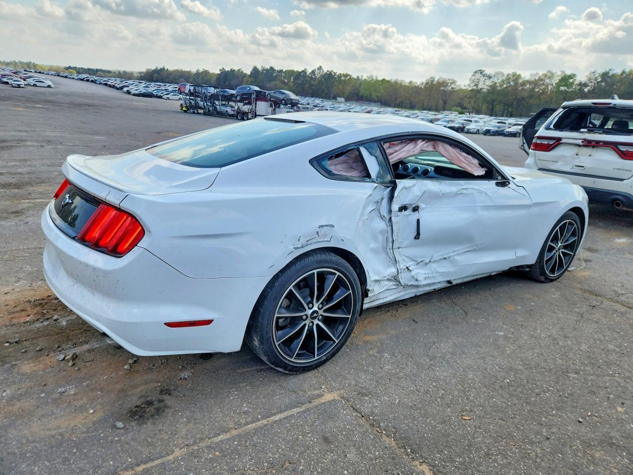 2016 FORD MUSTANG