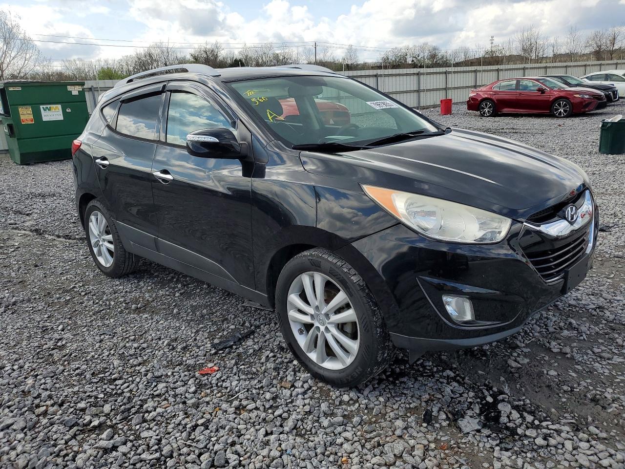 2011 HYUNDAI TUCSON